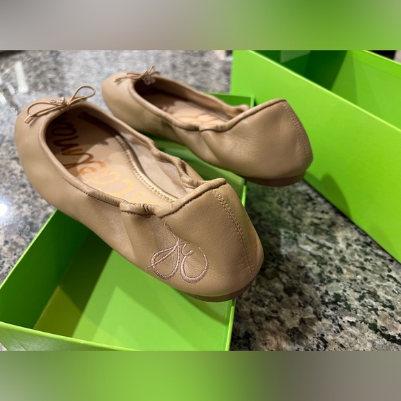 NIB FELICIA BEIGE LEATHER SIZE 9.5 WOMEN FLATS SAM EDELMAN - Picture 5 of 13